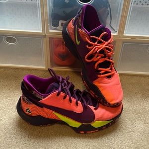 Nike Giannis Freak 2 “Bright Mango” | *Used*